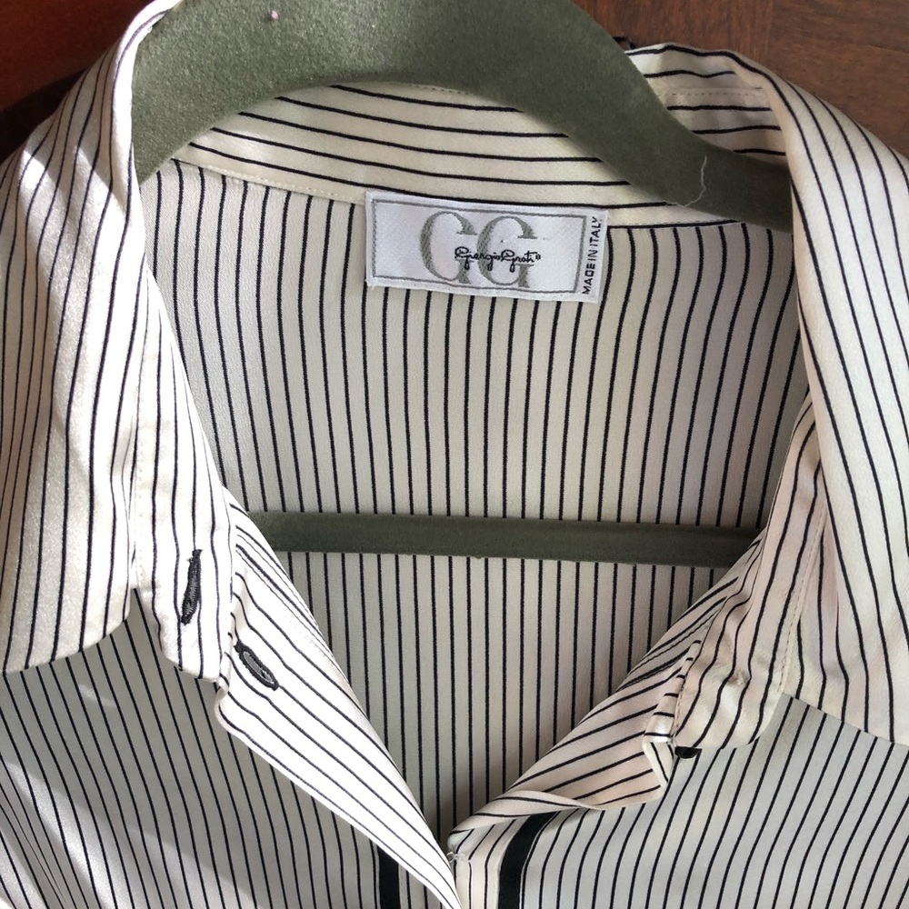 Beautiful blouse by Giorgio Grati